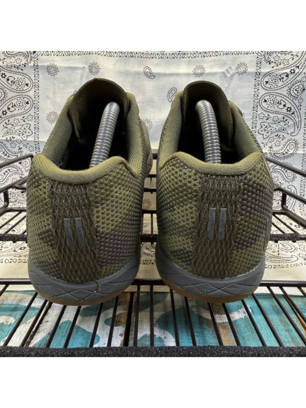 No Bull Outwork Trainers/Athletic Shoes Green Camo/Gum Mens 7/Womans8.5 Worn 1X